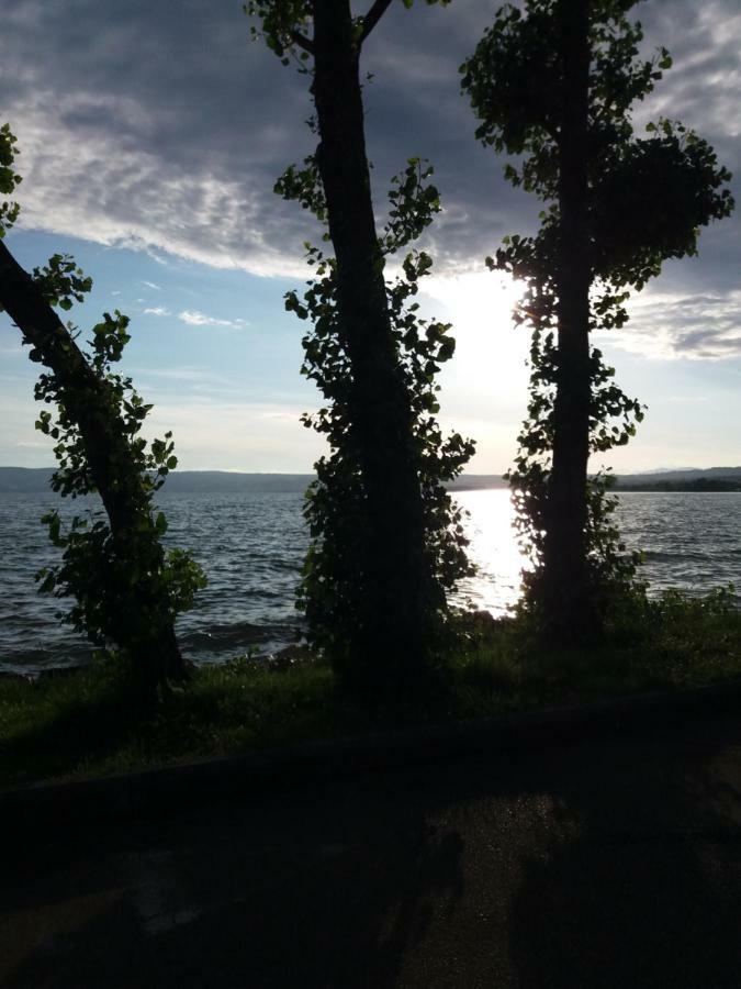 Appartamento La Piazzetta Bolsena Esterno foto